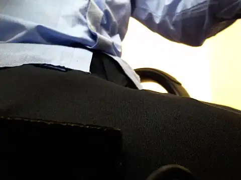 Snapshot of himvilohi08 chatting on October 27, 2025, 5:41 am himvilohi08 online show from October 27, 2025, 5:41 am