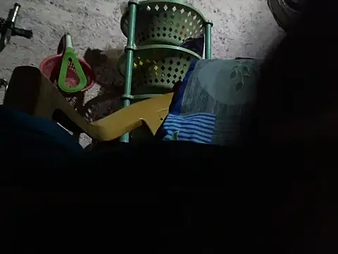 Snapshot of himvilohi08 chatting on September 12, 2025, 5:02 pm himvilohi08 online show from September 12, 2025, 5:02 pm