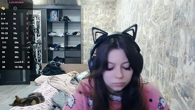 RendyDow online show from December 1, 2025, 8:59 am