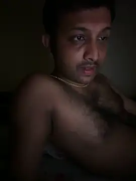 MIRTHICK2002 online show from February 6, 2026, 1:07 pm