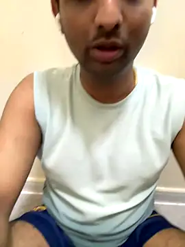 MIRTHICK2002 online show from November 9, 2025, 3:27 pm