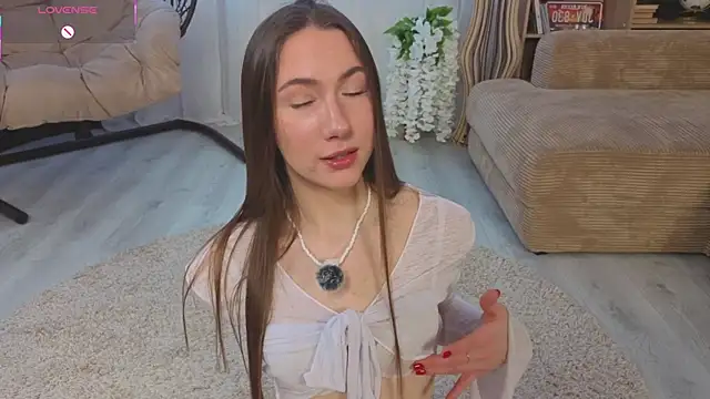 Snapshot of Kira_mindnes chatting on November 26, 2025, 6:35 am Kira mindnes online show from November 26, 2025, 6:35 am