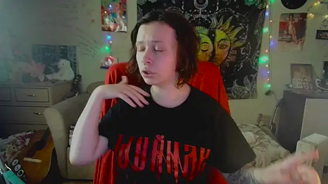 Snapshot of Lil_foxxx chatting on September 25, 2025, 5:30 pm Lil foxxx online show from September 25, 2025, 5:30 pm