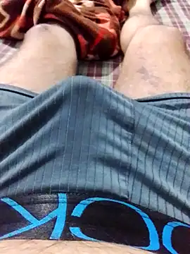 im clit sucker online show from December 16, 2025, 7:07 pm