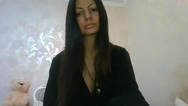 Snapshot of AliseWats chatting on December 14, 2025, 9:31 pm AliseWats online show from December 14, 2025, 9:31 pm