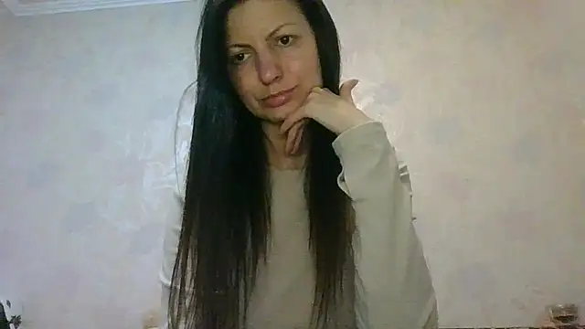 AliseWats online show from April 5, 2026, 8:59 pm