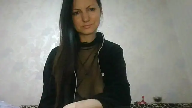 AliseWats online show from June 7, 2026, 8:03 pm