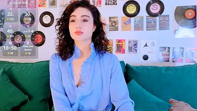 Maya Rogerss online show from May 13, 2026, 2:35 pm