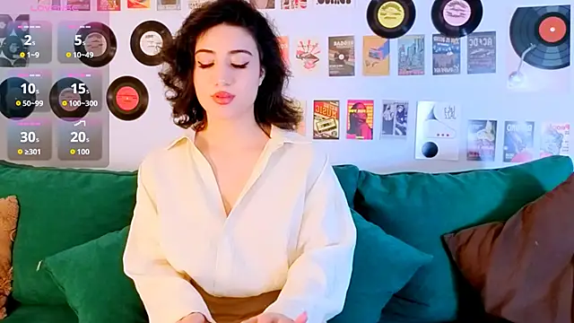 Maya Rogerss online show from April 29, 2026, 5:30 pm