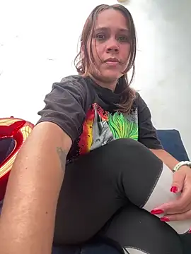 SophiaQueens online show from April 18, 2026, 8:09 pm