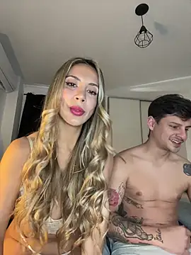 Snapshot of CarinaRose chatting on November 3, 2025, 9:07 pm CarinaRose online show from November 3, 2025, 9:07 pm