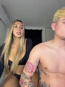 CarinaRose online show from April 14, 2026, 9:09 pm