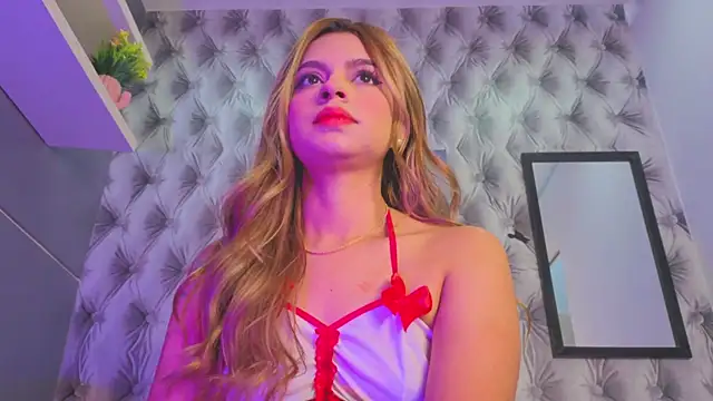 Snapshot of _Gabytaylor chatting on November 7, 2025, 11:26 am Gabytaylor online show from November 7, 2025, 11:26 am