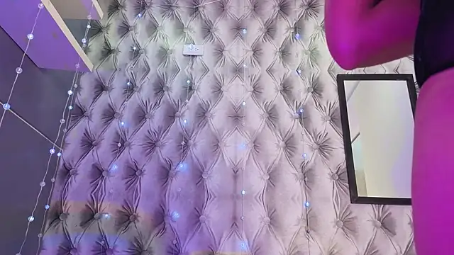 Snapshot of _Gabytaylor chatting on December 5, 2025, 11:20 am Gabytaylor online show from December 5, 2025, 11:20 am