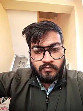 Snapshot of mpaale11 chatting on November 13, 2025, 8:18 am mpaale11 online show from November 13, 2025, 8:18 am