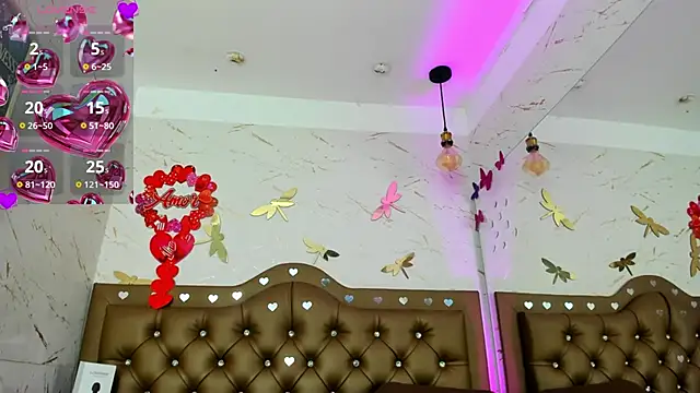 Snapshot of ANDROMEEDA chatting on September 17, 2025, 5:31 am ANDROMEEDA online show from September 17, 2025, 5:31 am