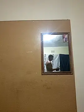 bakedsnackmmh online show from February 11, 2026, 9:14 pm