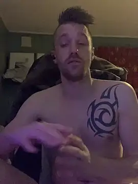 93tomten online show from March 22, 2025, 11:53 pm