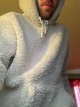 93tomten online show from March 11, 2025, 6:08 am