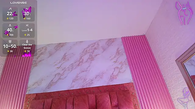 goldilockss15 online show from November 10, 2025, 2:38 am