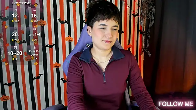 emma cute7 online show from October 22, 2025, 4:01 am