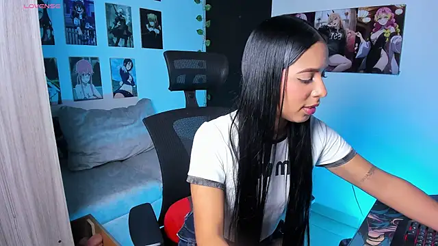 Snapshot of Vickysth chatting on November 29, 2025, 10:32 pm Vickysth online show from November 29, 2025, 10:32 pm