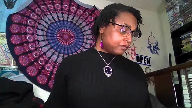 GardeniaFields online show from April 16, 2026, 7:20 am