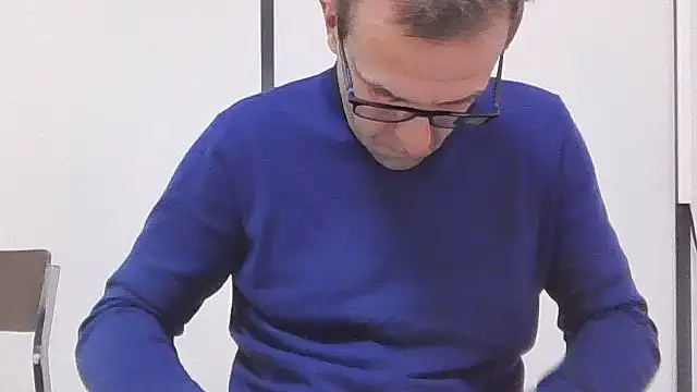 Snapshot of Simon_76 chatting on November 26, 2025, 2:39 pm Simon 76 online show from November 26, 2025, 2:39 pm