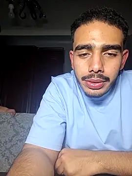 Snapshot of MATANAN31 chatting on April 1, 2026, 10:18 pm MATANAN31 online show from April 1, 2026, 10:18 pm