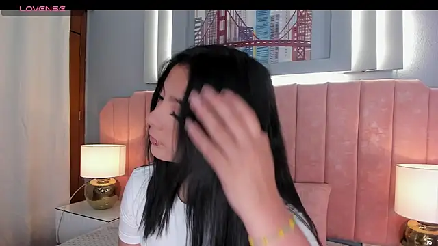 Snapshot of kanna_02 chatting on March 20, 2025, 10:32 am kanna 02 online show from March 20, 2025, 10:32 am