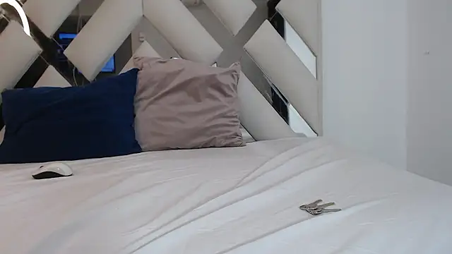 willow smitt online show from January 15, 2026, 11:46 am