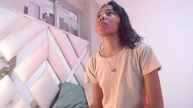 willow smitt online show from March 26, 2026, 2:48 pm