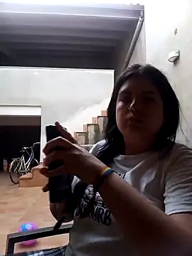 Seet Hanna online show from April 17, 2026, 5:27 pm