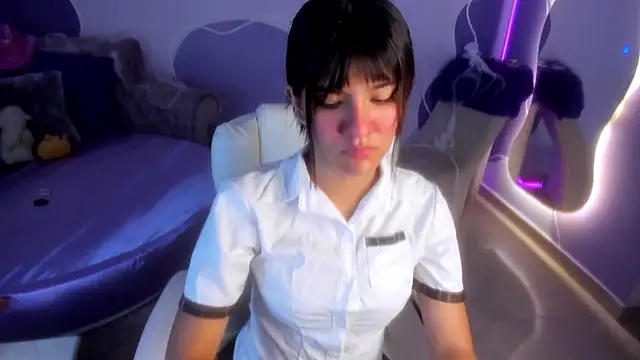 Snapshot of auroracute02 chatting on October 7, 2025, 1:23 pm auroracute02 online show from October 7, 2025, 1:23 pm