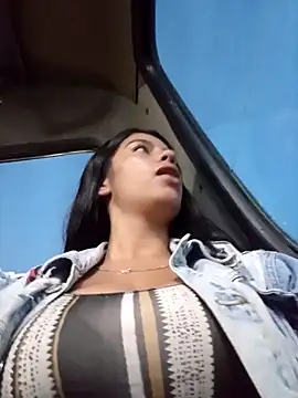 Nathaly 12 online show from April 14, 2026, 11:21 pm