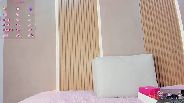 stephany summer online show from December 3, 2025, 4:24 am