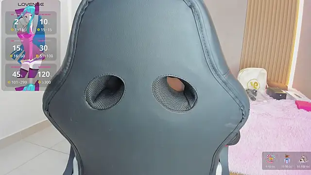 stephany summer online show from December 23, 2025, 3:39 am