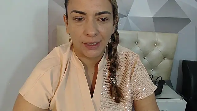 Milf-Prettyboobs online show from February 5, 2026, 10:44 am