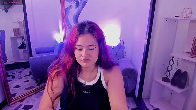 VanessaScott  online show from March 21, 2026, 4:46 am