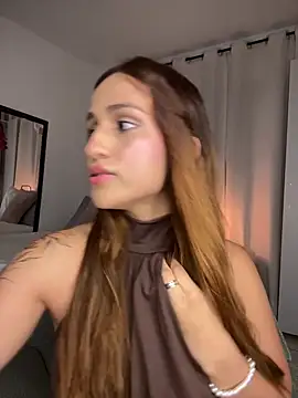 Tefy-Rose online show from February 15, 2026, 4:35 am