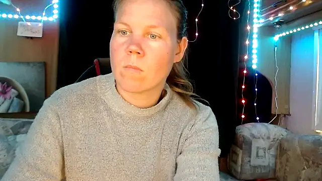 Snapshot of CallMeMaria chatting on February 9, 2025, 2:18 pm CallMeMaria online show from February 9, 2025, 2:18 pm
