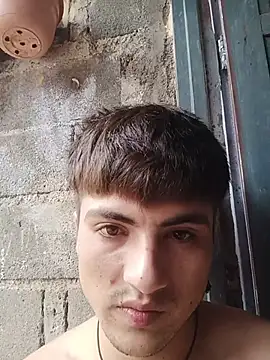 RodriiAmatto online show from December 2, 2025, 6:20 pm