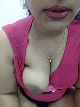 Snapshot of priya_00143 chatting on October 24, 2025, 11:42 am priya 00143 online show from October 24, 2025, 11:42 am