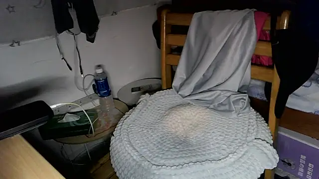 Snapshot of mak_mark92 chatting on November 7, 2025, 7:29 pm mak mark92 online show from November 7, 2025, 7:29 pm