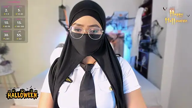 Snapshot of Sasha_Anaan chatting on October 31, 2025, 8:55 am Sasha Anaan online show from October 31, 2025, 8:55 am