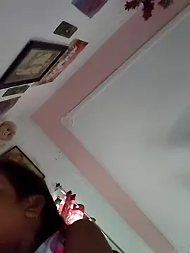 Snapshot of Hotty-Nidhi chatting on June 28, 2026, 4:08 am Hotty-Nidhi online show from June 28, 2026, 4:08 am