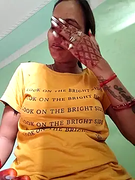 Hotty-Nidhi online show from February 21, 2026, 3:08 am