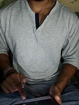 Snapshot of HARSHHU01 chatting on October 12, 2025, 11:55 am HARSHHU01 online show from October 12, 2025, 11:55 am