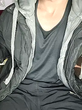 Snapshot of HARSHHU01 chatting on November 27, 2025, 4:40 pm HARSHHU01 online show from November 27, 2025, 4:40 pm