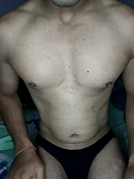 Snapshot of HARSHHU01 chatting on November 11, 2025, 6:03 pm HARSHHU01 online show from November 11, 2025, 6:03 pm